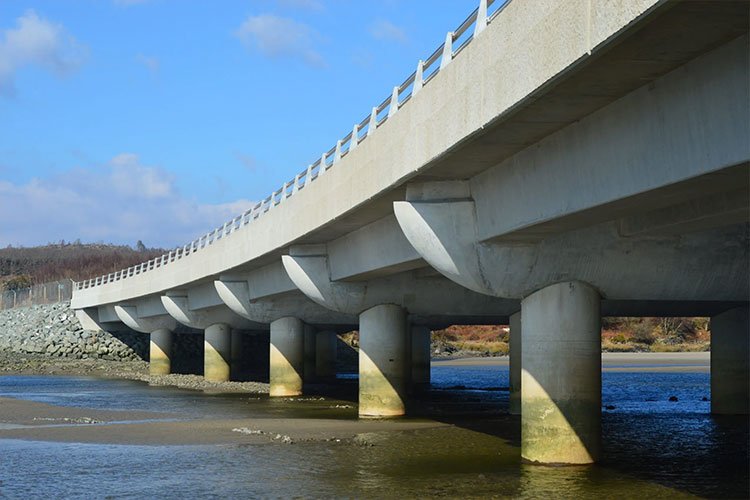 Concrete river bridge on pier columns – bridge design consultant in India
